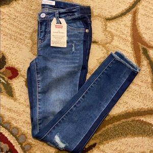NWT Levi’s Girls 710 Super Skinny Jeans